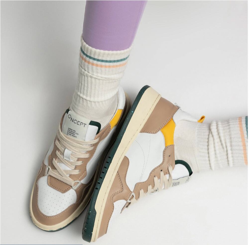 Oncept Phoenix low top sneakers oak multi colorway twee quirky retro size 7.5